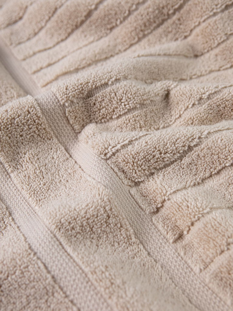 Luxury bath towel - FOX HOME CA STORE